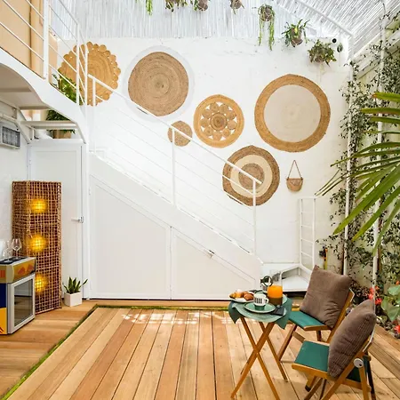 Loft 900 - & - A Timeless Luxury In *