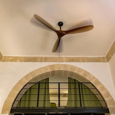 Loft 900 - & - A Timeless Luxury In * Monopoli