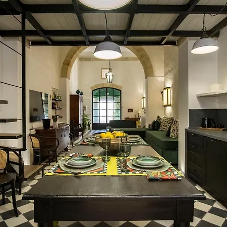 Loft 900 - & - A Timeless Luxury In