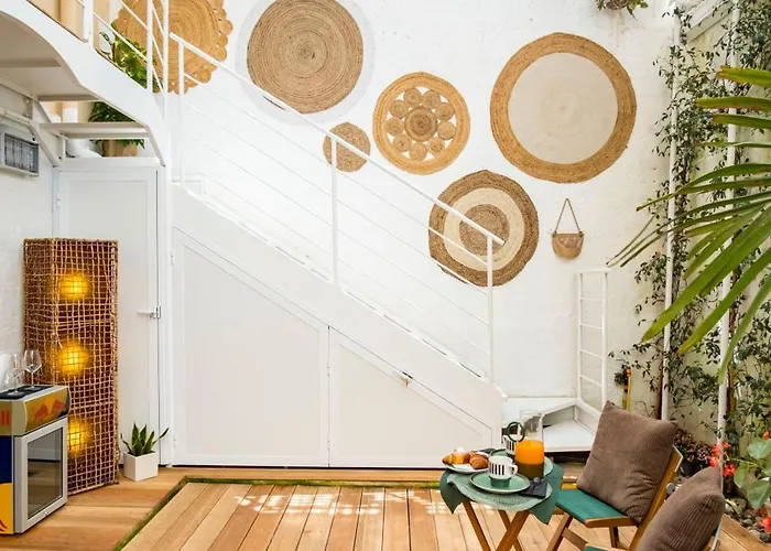 Loft 900 - & - A Timeless Luxury In *